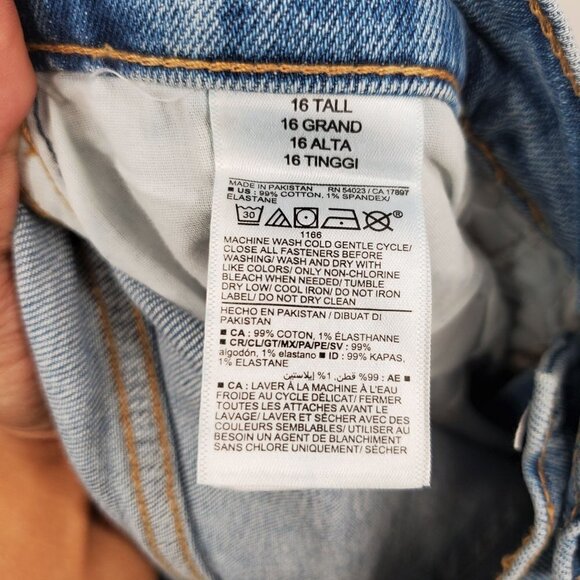 Old Navy Curvy Extra Hi Rise Sky-Hi Straight Button-Fly Jeans Womens Size 16 NWT - Picture 14 of 16